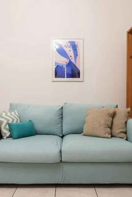 Anna E Tino Flexyrent Apartment Milan Italy